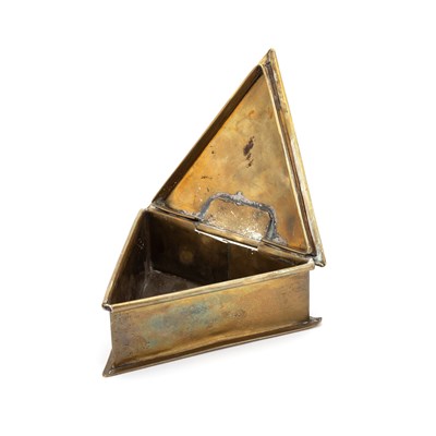 Lot 249 - A 19TH CENTURY BRASS TOBACCO BOX