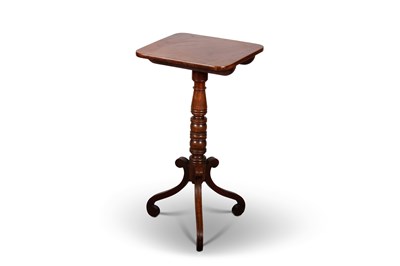 Lot 783 - A REGENCY MAHOGANY TILT-TOP TRIPOD TABLE