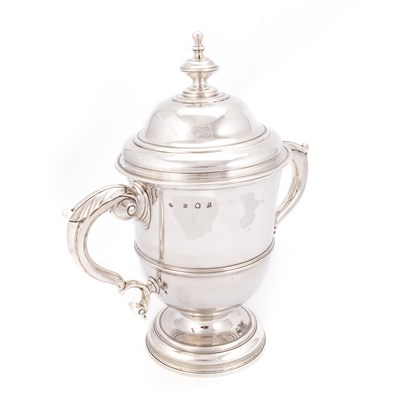 Lot 451 - A GEORGE II SILVER CUP AND COVER