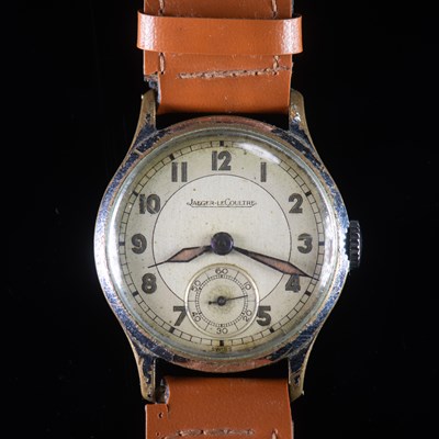 Lot 504 - A JAEGER-LECOULTRE STRAP WATCH