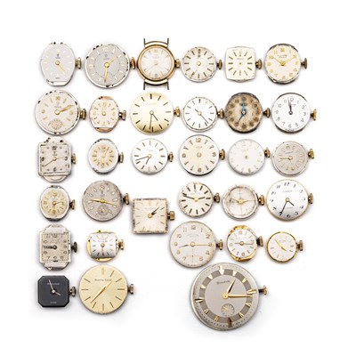 Lot 474 - A MIXED GROUP OF WATCH MOVEMENTS