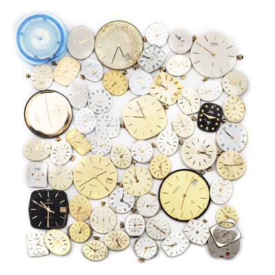 Lot 329 - A MIXED GROUP OF QUARTZ WATCH MOVEMENTS