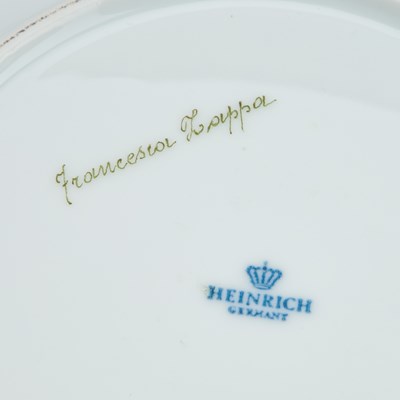 Lot 52 - A HEINRICH FISH PATTERN DINNER SERVICE