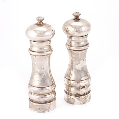 Lot 341 - A PAIR OF ELIZABETH II SILVER PEPPER GRINDERS