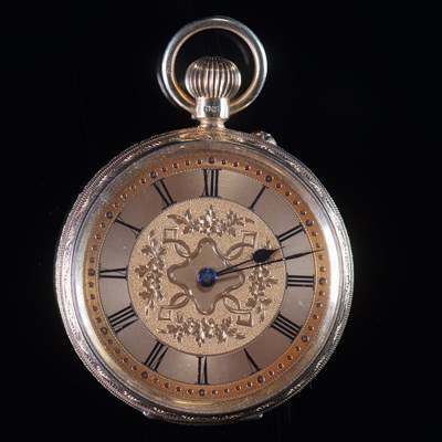 Lot 560 - AN 18CT GOLD OPEN FACED FOB WATCH