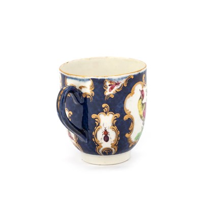 Lot 58 - A WORCESTER BLUE SCALE COFFEE CUP, CIRCA 1790