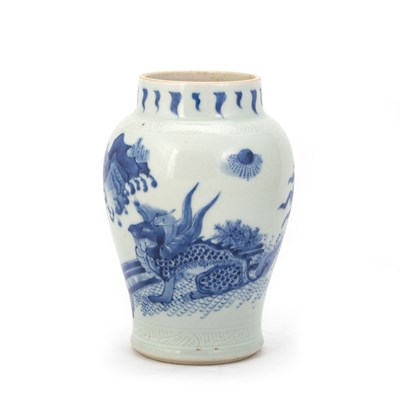 Lot 113 - A CHINESE BLUE AND WHITE JAR