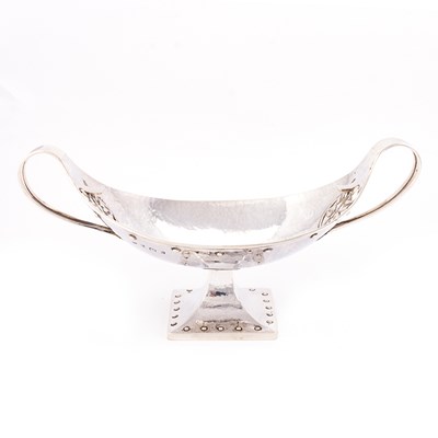 Lot 446 - A.E. JONES: AN ARTS AND CRAFTS SILVER TWO-HANDLED BOWL