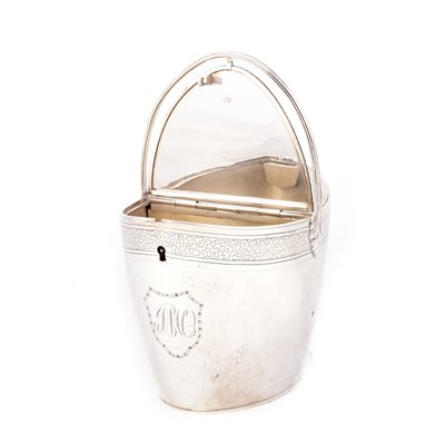 Lot 522 - A GEORGE III SILVER DOUBLE TEA CADDY