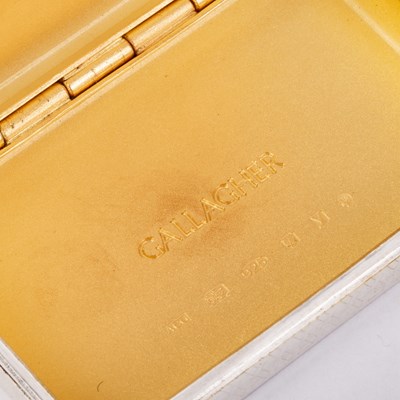 Lot 415 - AN ELIZABETH II SILVER BOX