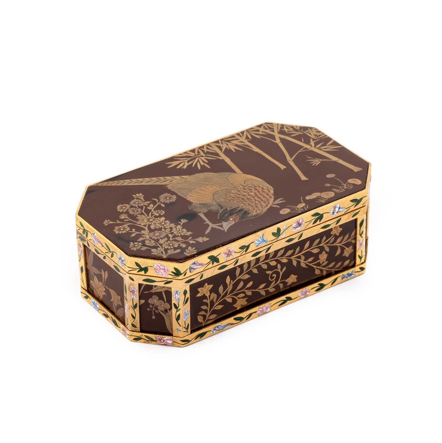 Lot 548 - A FINE FRENCH GOLD-MOUNTED, ENAMEL AND JAPANESE LACQUER BOX, POSSIBLY BY JEAN DUCROLLAY