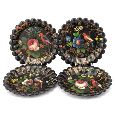 Lot 804 - A SET OF FOUR VICTORIAN PAPIER-MÂCHÉ DISHES