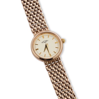 Lot 610 - A LADY'S 9CT GOLD ROTARY BRACELET WATCH