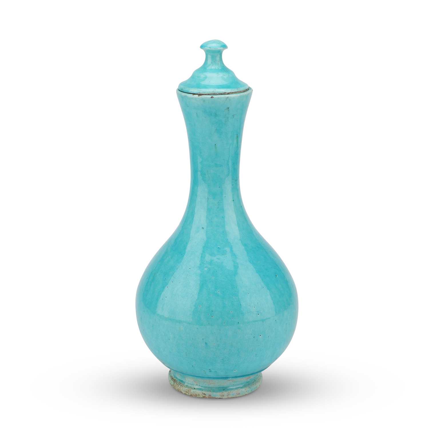 Lot 160 - A TURQUOISE-GLAZED VASE AND COVER