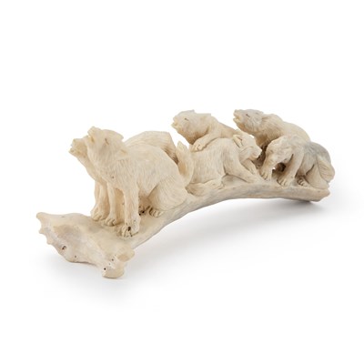 Lot 279 - AN ANTLER CARVING