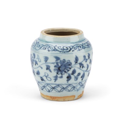 Lot 151 - A CHINESE BLUE AND WHITE GUAN JARLET WITH CHRYSANTHEMUM DECORATION