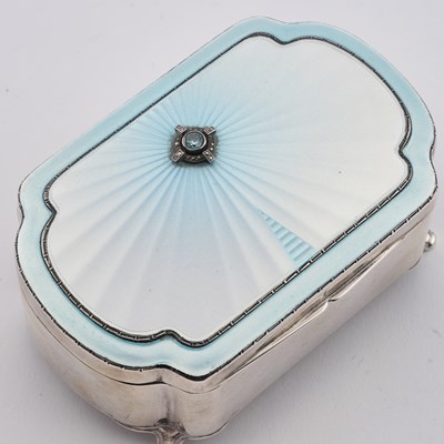 Lot 380 - AN ART DECO SILVER AND ENAMEL JEWELLERY BOX