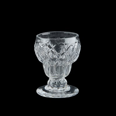 Lot 11 - A MONTEITH OR 'BONNET' GLASS, CIRCA 1775