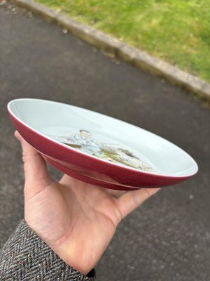 Lot 85 - A CHINESE RUBY-BACK 'IMMORTAL' SAUCER DISH