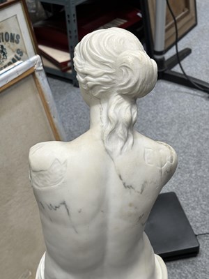 Lot 671 - AFTER THE ANTIQUE, A LARGE CARVED MARBLE FIGURE OF THE VENUS DE MILO, 19TH CENTURY