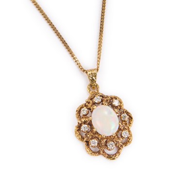 Lot 870 - AN 18 CARAT GOLD OPAL AND DIAMOND PENDANT ON CHAIN