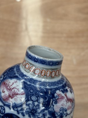 Lot 112 - A PAIR OF LATE 18TH CENTURY CHINESE MANDARIN PATTERN VASES