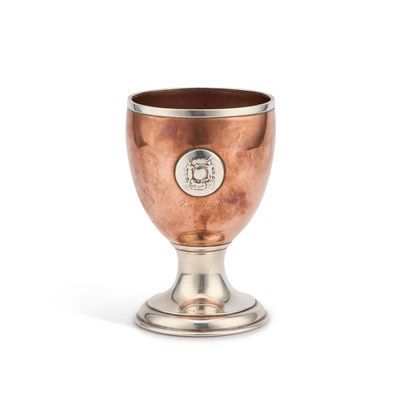 Lot 166 - KIT-KAT CLUB: A 19TH CENTURY SILVER COLOURED METAL AND COPPER GOBLET