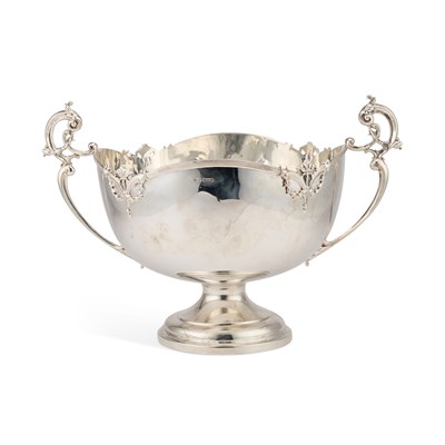 Lot 330 - A LARGE GEORGE V SILVER TWO-HANDLED BOWL