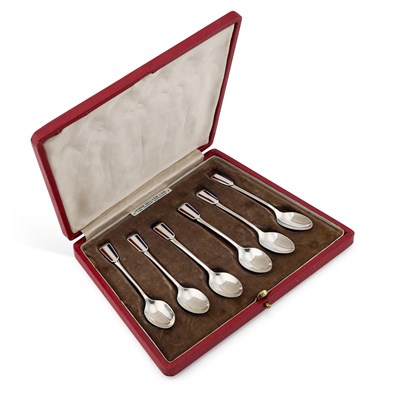 Lot 344 - A SET OF SIX GEORGE VI SILVER AND ENAMEL COFFEE SPOONS