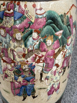 Lot 114 - A LARGE CHINESE CRACKLE GLAZE VASE