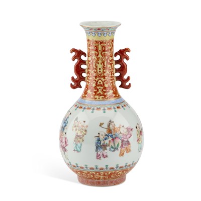 Lot 125 - A CHINESE FAMILLE ROSE 'BOYS' VASE