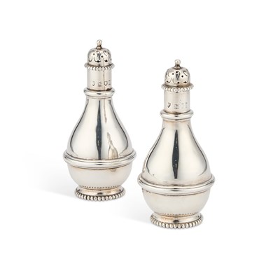 Lot 364 - A PAIR OF GEORGE V SILVER PEPPER POTS