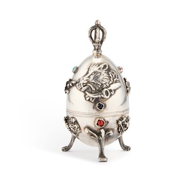 Lot 244 - A RUSSIAN SILVER EGG