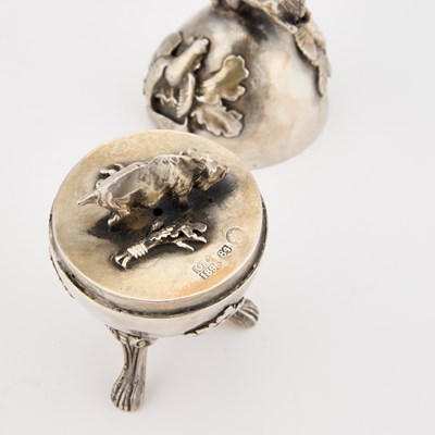 Lot 246 - A RUSSIAN SILVER EGG