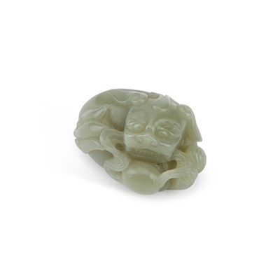 Lot 756 - A CHINESE JADE CARVING OF A BUDDHIST LION