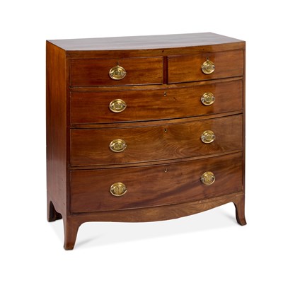 Lot 1147 - A REGENCY MAHOGANY BOW-FRONT CHEST OF DRAWERS