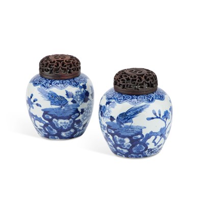 Lot 630 - A PAIR OF CHINESE BLUE AND WHITE GINGER JARS