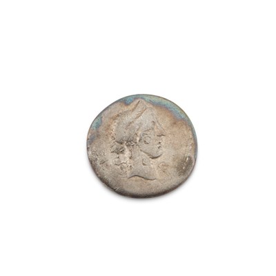 Lot 20 - ANCIENT ROMAN, JULIUS CAESAR, (CIRCA 46-45 B.C.), A SILVER DENARIUS
