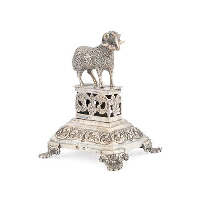 Lot 278 - A 19TH CENTURY PORTUGUESE SILVER TOOTHPICK HOLDER