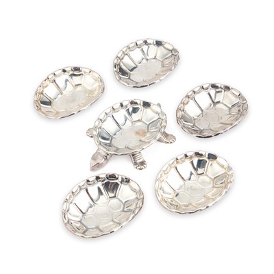 Lot 357 - A SET OF SIX STERLING SILVER NOVELTY NUT DISHES