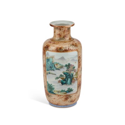 Lot 682 - A CHINESE FAMILLE ROSE 'LANDSCAPE' VASE