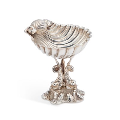 Lot 150 - A LATE VICTORIAN SILVER-PLATED SHELL-FORM DISH