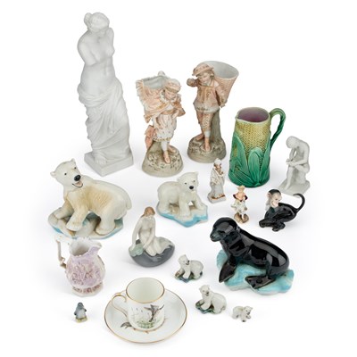 Lot 108 - A COLLECTION OF CERAMICS