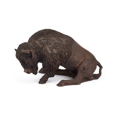 Lot 929 - A NORTH LIGHT BRONZE RESIN MODEL OF A BISON