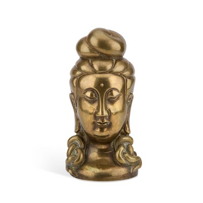 Lot 209 - A BRONZE BUST OF GUANYIN