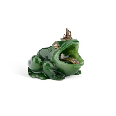 Lot 795 - A RUSSIAN JADE AND DIAMOND FROG