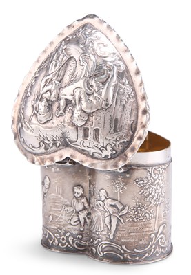 Lot 1065 - A GERMAN SILVER BOX