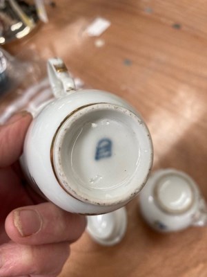 Lot 55 - A GROUP OF PORCELAIN