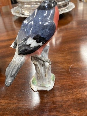 Lot 55 - A GROUP OF PORCELAIN
