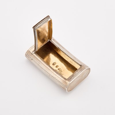 Lot 498 - A RARE GEORGE III SILVER SNUFF BOX